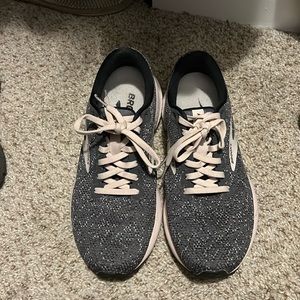Brooks Launch Running Shoes Womens Size 7.5 Barely Used